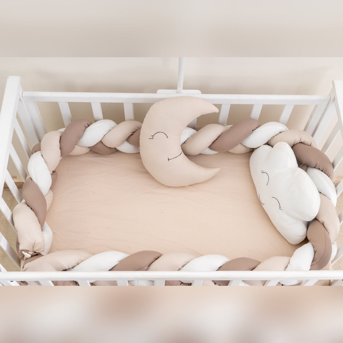 240 - Crib Braid Boarders - جوانب سرير بيبي ضفيره ثلاثيه