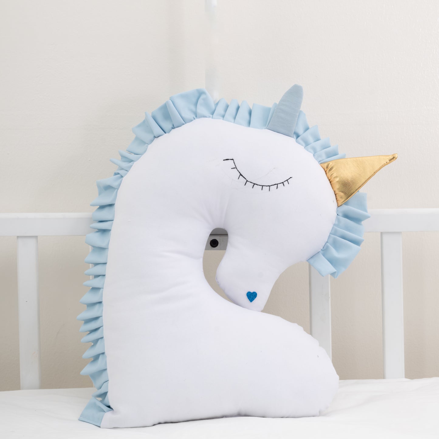 228 - Unicorn Pillow -   مخده يوني كورن