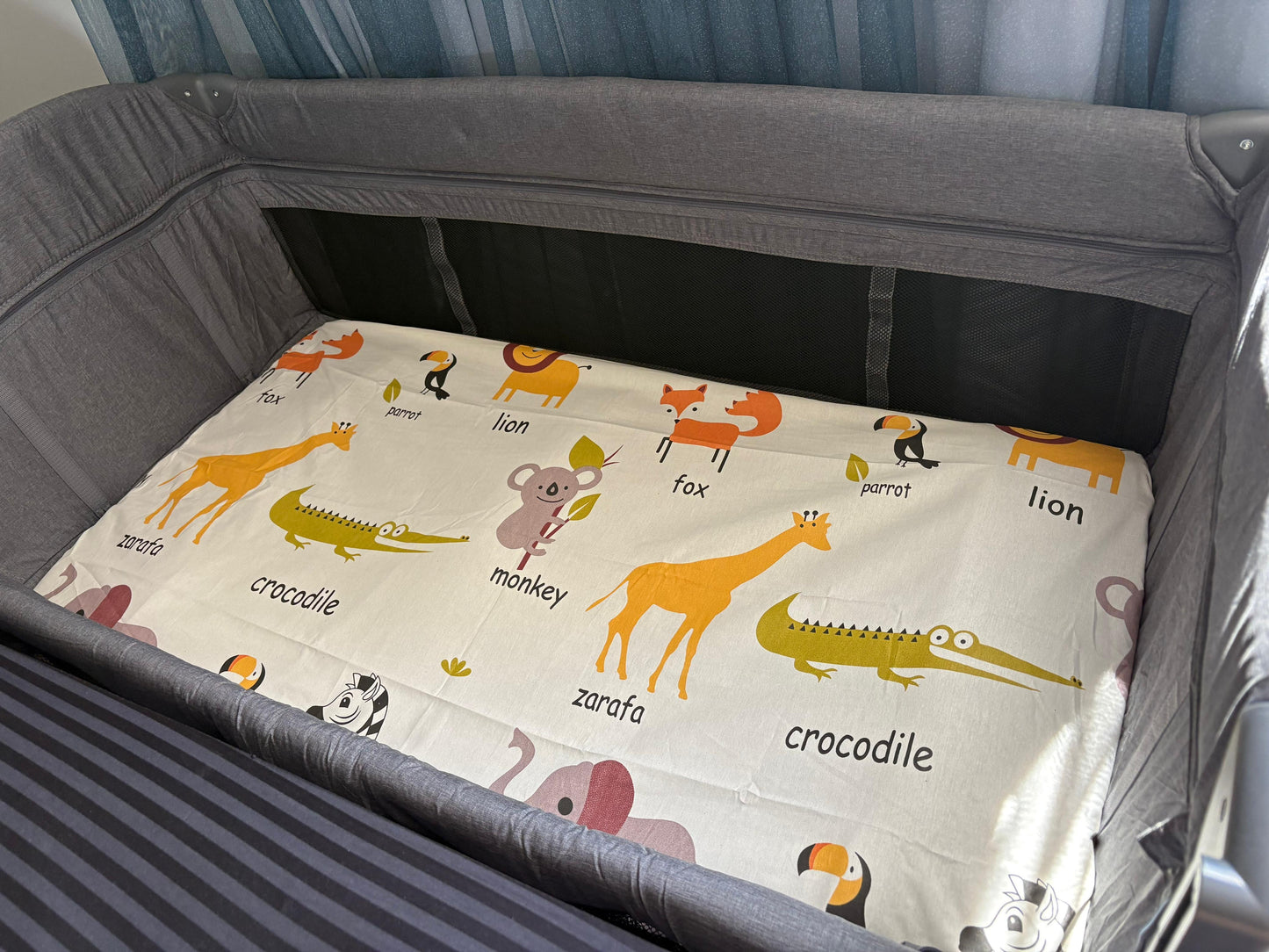 208 - Crib sheets - ملايه سرير البيبي