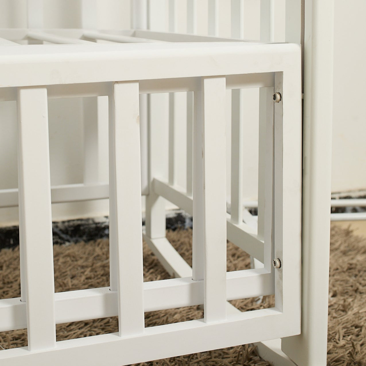 019 - Baby Crib