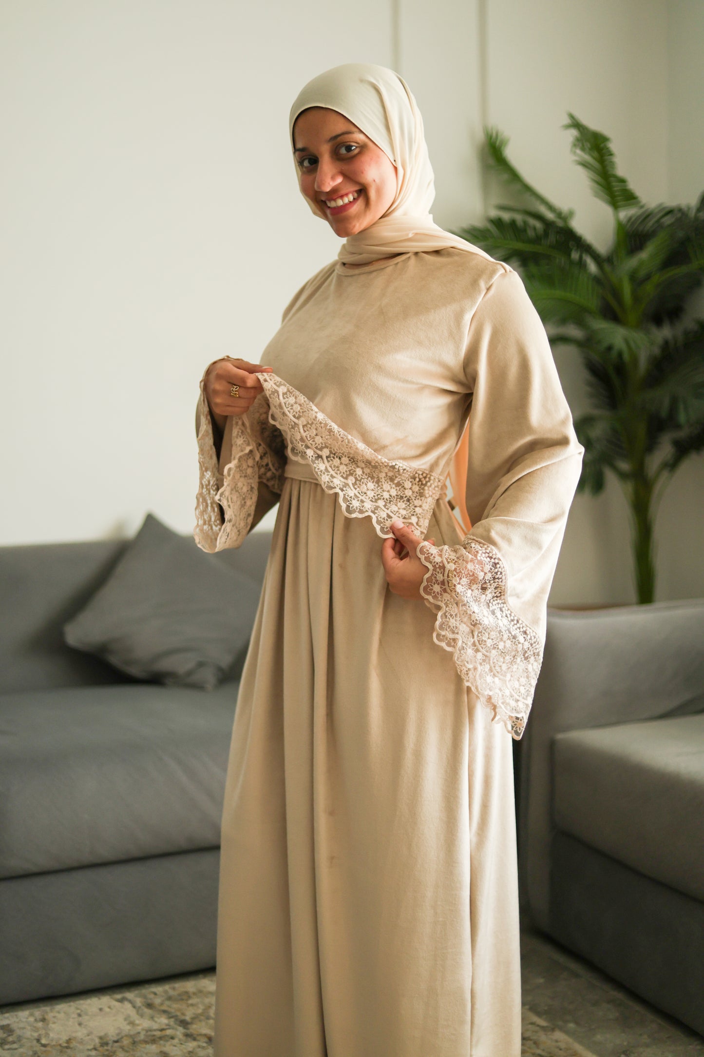 299-302 - Winter- Baby Shower Mom Dress