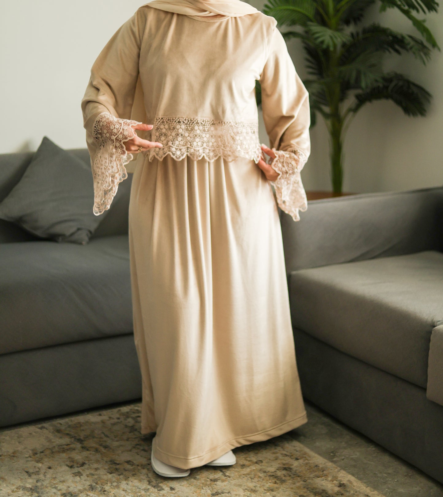 299-302 - Winter- Baby Shower Mom Dress