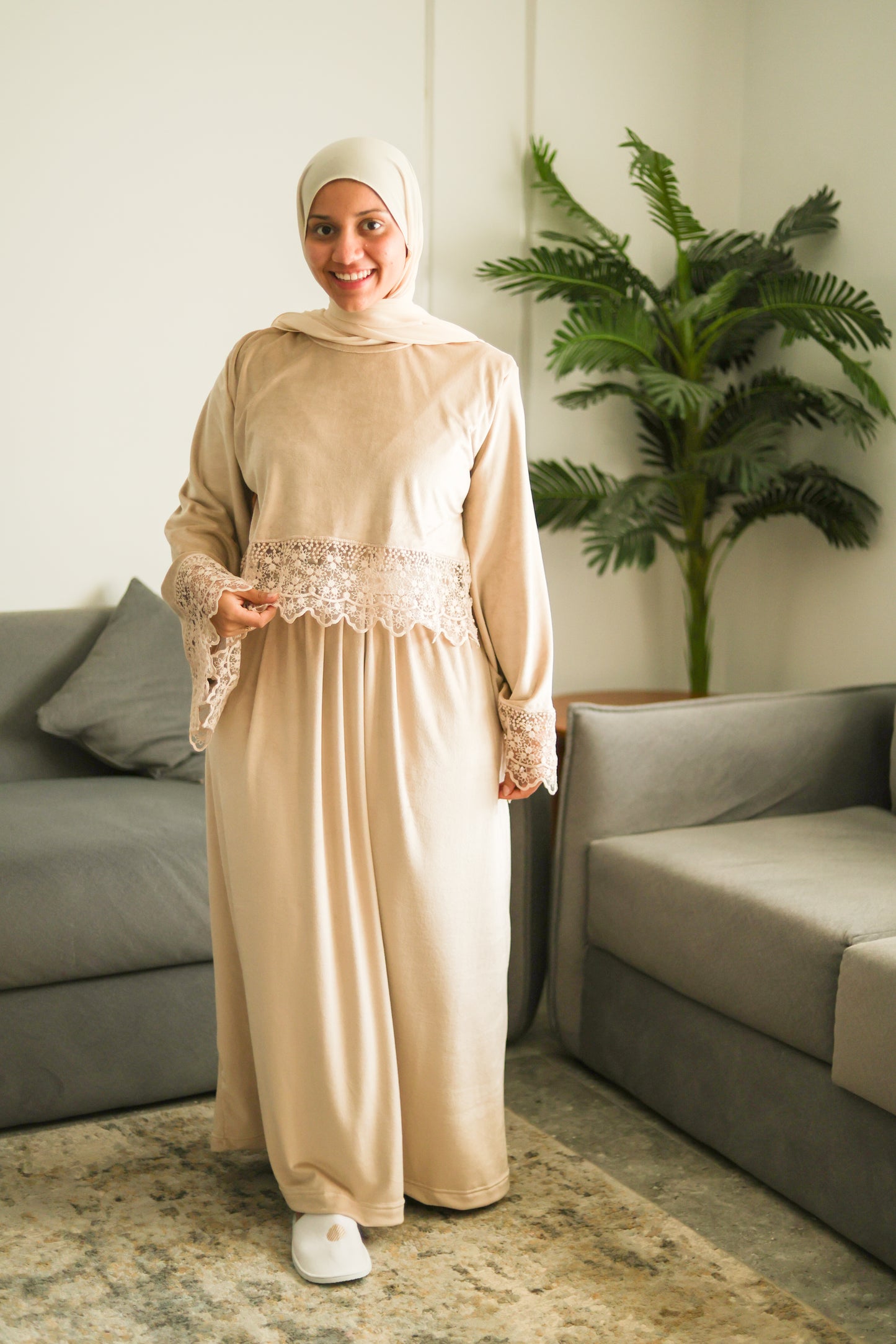 299-302 - Winter- Baby Shower Mom Dress